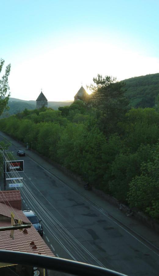Hotelise I Snowdrop Apartment Tsaghkadzor Esterno foto